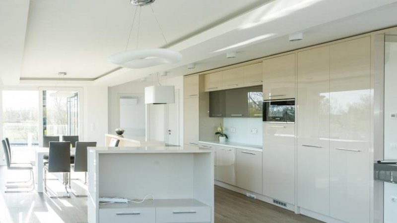 Keszthely Hochwertiges Penthouse mit großer Terrasse nahe Jachthafen in Keszthely Wohnung kaufen