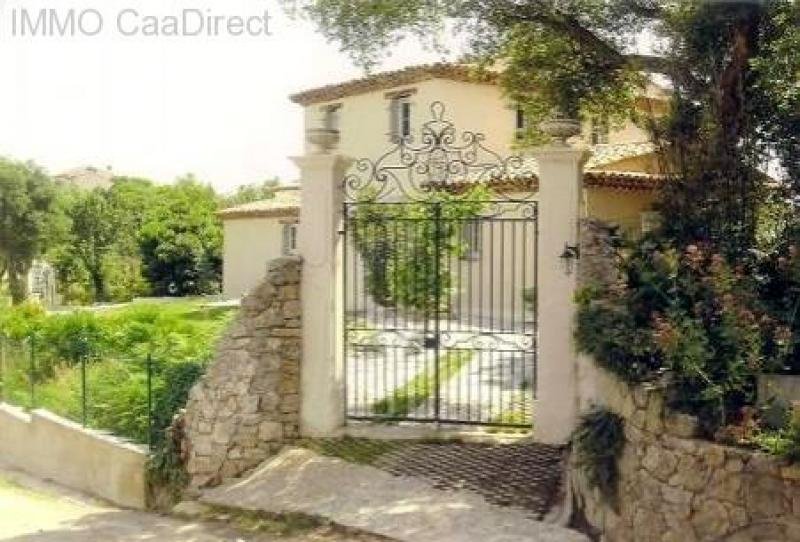 Frejus Grosszügig, luxeriöse Villa mit Swimming Pool und Tennisplatz und herrlichem Blick auf das Meer und die Berge Haus kaufen