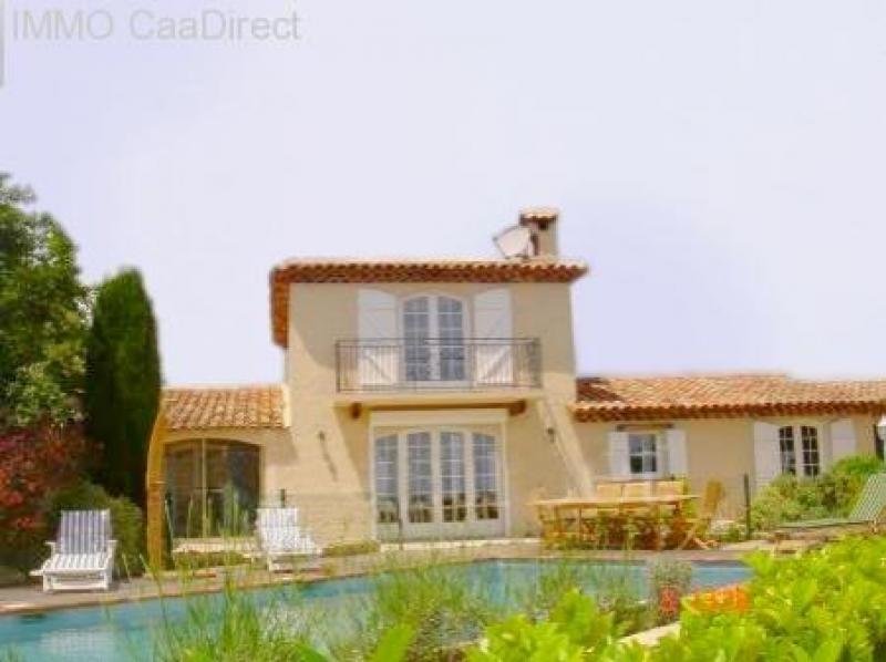 Frejus Grosszügig, luxeriöse Villa mit Swimming Pool und Tennisplatz und herrlichem Blick auf das Meer und die Berge Haus kaufen