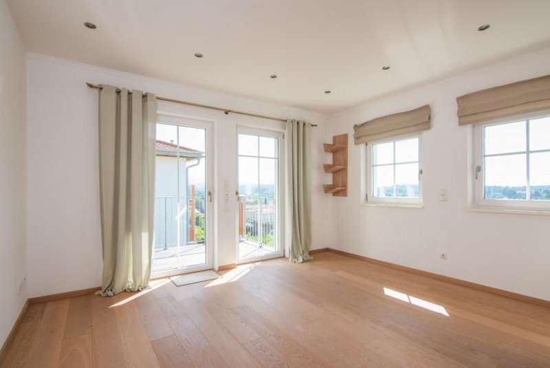Miesbach Ein Ausblick zum Verlieben: Von den Dächern Miesbachs bis zu den Gipfeln der Alpen Wohnung kaufen