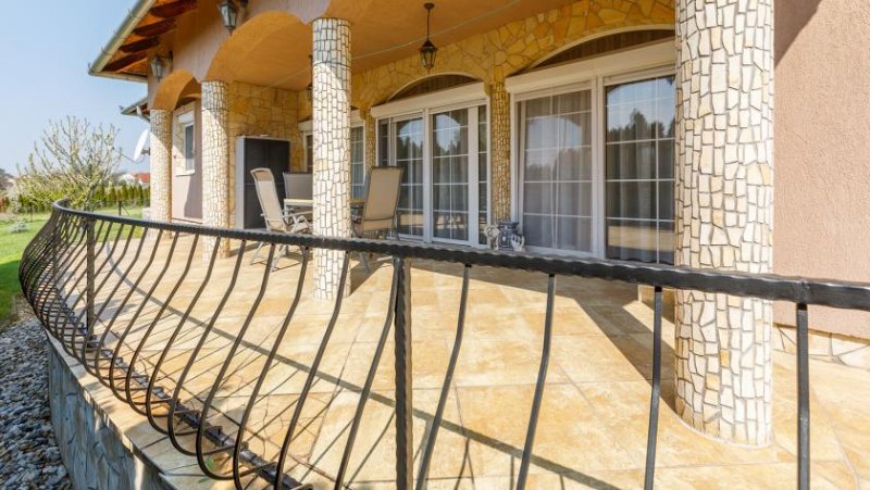 Cserszegtomaj Mediterran und hochwertig Wohnen in Cserszegtomaj Haus kaufen