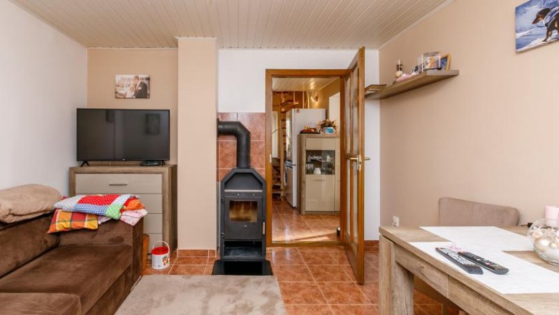 Rezi Idyllisch gelegenes Einfamilienhaus in Rezi Haus kaufen