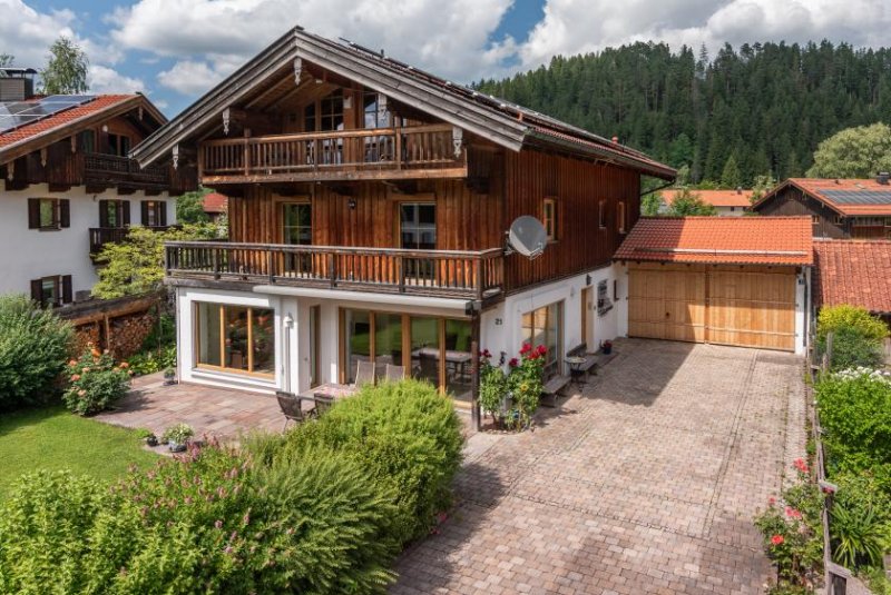 Fischbachau Einziehen und wohlfühlen - bis ins Detail durchdachtes und hochwertiges Einfamilienhaus Haus kaufen