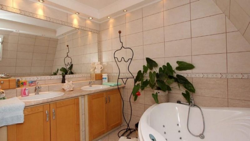 Hévíz Großzügiges Appartementhaus in Hévíz Haus kaufen