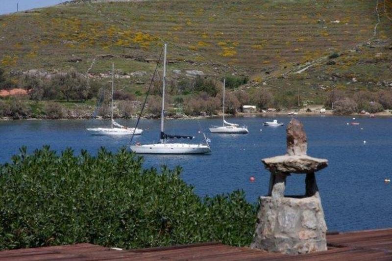 Insel Kea (Tzia) Einmalige Vollmöblierte Luxus Steinvilla vor dem Strand auf der Kykladen Insel Kea (Tzia) mit 180 qm Wohnfläche Haus kaufen