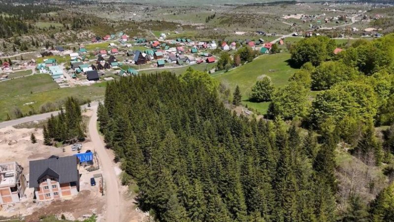 Zabljak ChaletDorf is a unique project in the northern region of Montenegro Gewerbe kaufen
