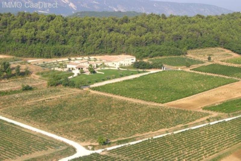 Cavaillon (bei) Weingut auf 72 Hektar Land in der Französischen Provence bei Cavaillon Gewerbe kaufen