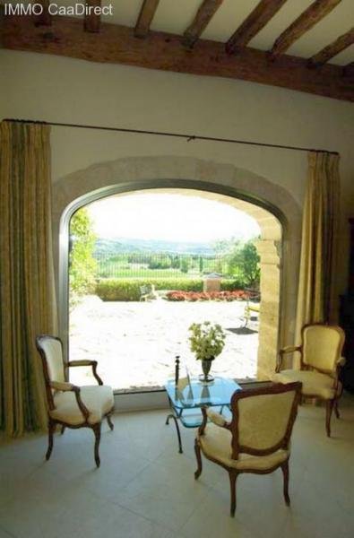 Cavaillon (bei) Weingut auf 72 Hektar Land in der Französischen Provence bei Cavaillon Gewerbe kaufen