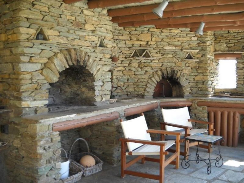 Andros 2 Wunderschöne Steinvilla auf der Insel Andros Baujahr 2005 mit 280 qm Wohnfläche Haus kaufen