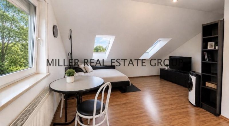 Ingolstadt 1-Zimmer-Dachgeschosswohnung in Ingolstadt-Friedrichshofen - ruhige zweite Reihe mit Tiefgaragenstellplatz! Wohnung kaufen
