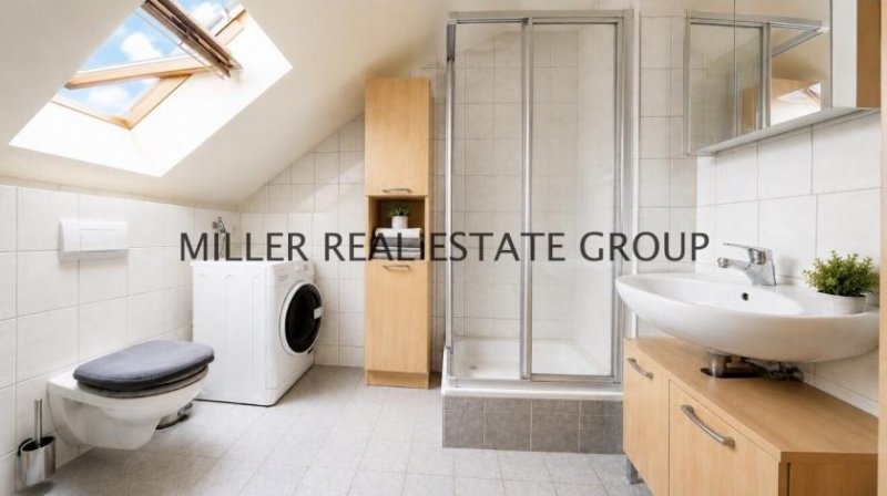 Ingolstadt 1-Zimmer-Dachgeschosswohnung in Ingolstadt-Friedrichshofen - ruhige zweite Reihe mit Tiefgaragenstellplatz! Wohnung kaufen