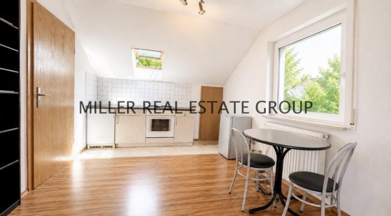 Ingolstadt Wertstabile Kapitalanlage in Ingolstadt-Friedrichshofen: Vermietetes Dachgeschoss-Apartment mit Tiefgaragenstellplatz in ruhiger