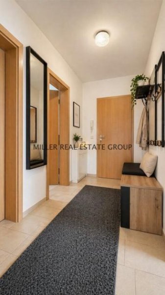 Ingolstadt Gepflegte 3-Zimmer-Eigentumswohnung in Ingolstadt-Süd mit Südwest-Balkon, Carport & vielseitiger Perspektive! Wohnung