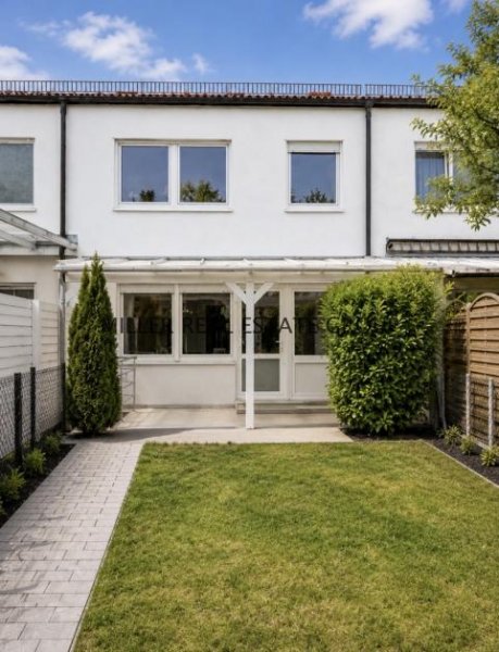 Ingolstadt Modernisiertes Reihenmittelhaus in Ingolstadt-Süd - Südwest-Garten, Terrasse & Garage! Haus kaufen
