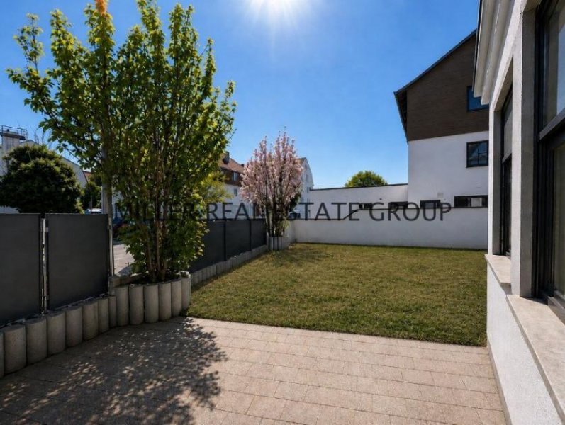 Ingolstadt Exklusive Gartenwohnung in Ingolstadt - 108 m² Wohnfläche, ca. 130 m² Garten & echter Hauscharakter! Wohnung kaufen