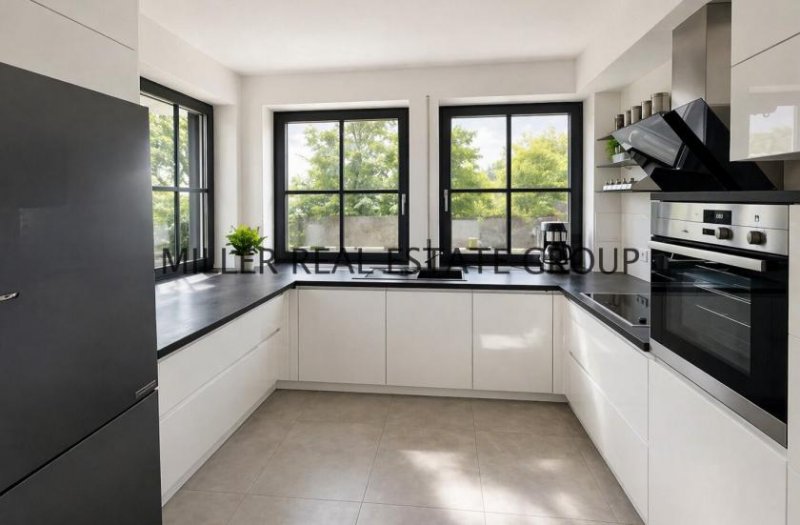 Ingolstadt Exklusive Gartenwohnung in Ingolstadt mit Hauscharakter, großer Terrasse, Garage, zwei Stellplätzen & zusätzlichem im