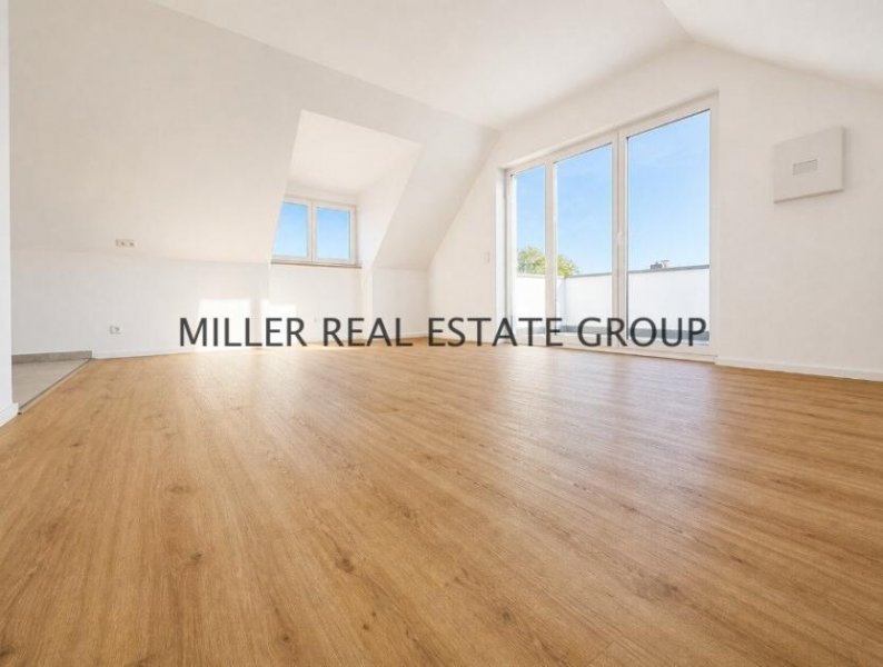 Ingolstadt Exklusive Neubau-Dachgeschosswohnung in Ingolstadt-Unterhaunstadt - 116 m², 2 Einheiten, KfW 55, ideal für Eigennutzer &