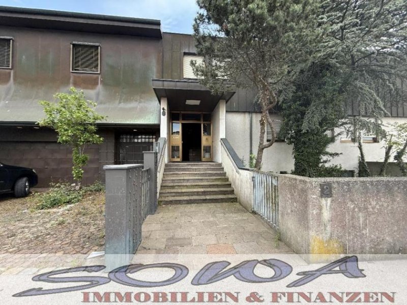 Gaimersheim Wohnhaus mit Innenpool und Sauna in einer guten Lage in Gaimersheim, mit Gewerbefläche - Ein Objekt von Ihrem Immobilienpartner