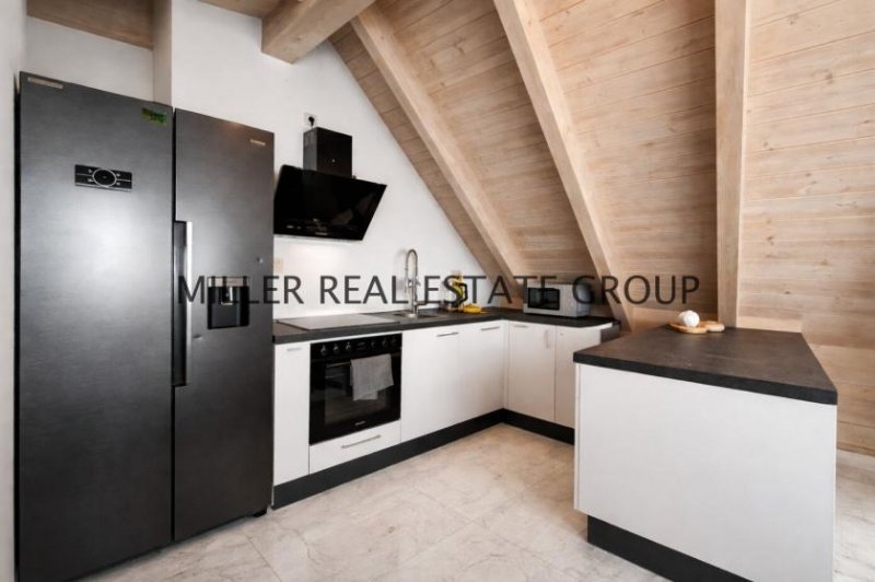 Kösching Großzügige 5-Zimmer-Maisonette-Wohnung mit Balkon und zwei Stellplätzen in gefragter Lage von Kösching bei Ingolstadt kaufen