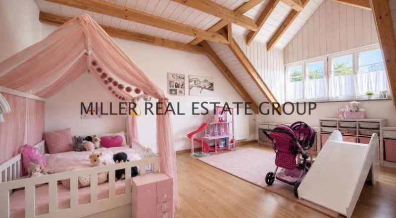 Großmehring Seltenes Wohnensemble in Großmehring: Zwei Häuser auf ca. 724 m² Grundstück mit Garten, Garage & außergewöhnlichem