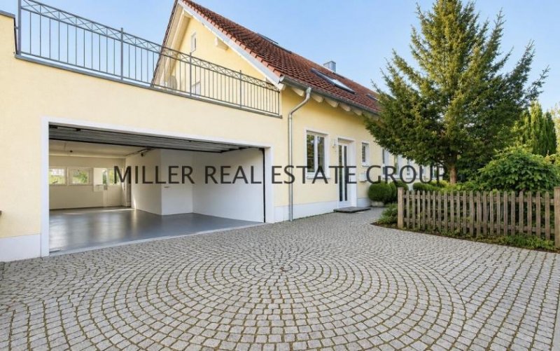 Großmehring Seltenes Wohnensemble in Großmehring: Zwei Häuser auf ca. 724 m² Grundstück mit Garten, Garage & außergewöhnlichem