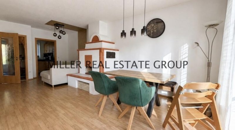 Großmehring ZWEI HÄUSER. EIN ANWESEN. VIELE PERSPEKTIVEN. - Bezugsfreies Doppelhaus-Ensemble in Großmehring mit ca. 238 m² Wfl., großem