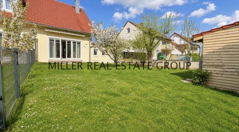 Großmehring ZWEI HÄUSER. EIN ANWESEN. VIELE PERSPEKTIVEN. - Bezugsfreies Doppelhaus-Ensemble in Großmehring mit ca. 238 m² Wfl., großem