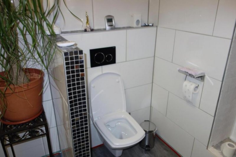 Buxheim (Landkreis Eichstätt) Zweifamilien- Mehrgen. Haus Haus kaufen