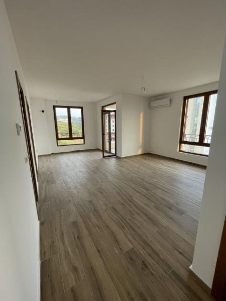 Freising Erstbezug - Neubau Wohnung mit herschaftlichem Seeblick! Wohnung kaufen