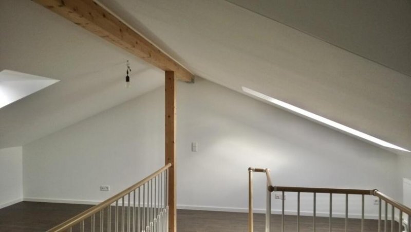 Eching Stilvolle DG-Galerie-Wohnung in 85386 Eching Wohnung kaufen