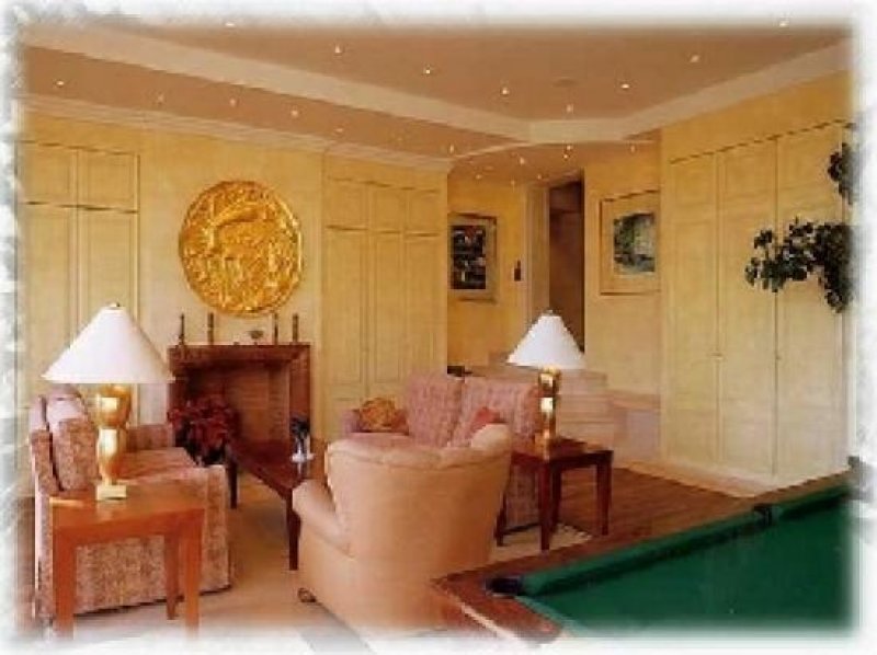 Kranzberg Idylle pur in grüner Oase! Außergewöhnliche Villa im toskanischen Stil bei Freising! Haus kaufen