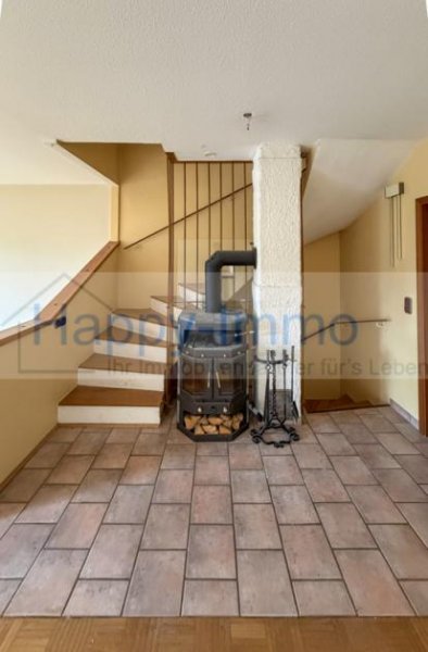 Kirchheim bei München Reihenhaus in ruhiger Lage in Kirchheim / 2 Garagen / bezugsfrei Haus kaufen