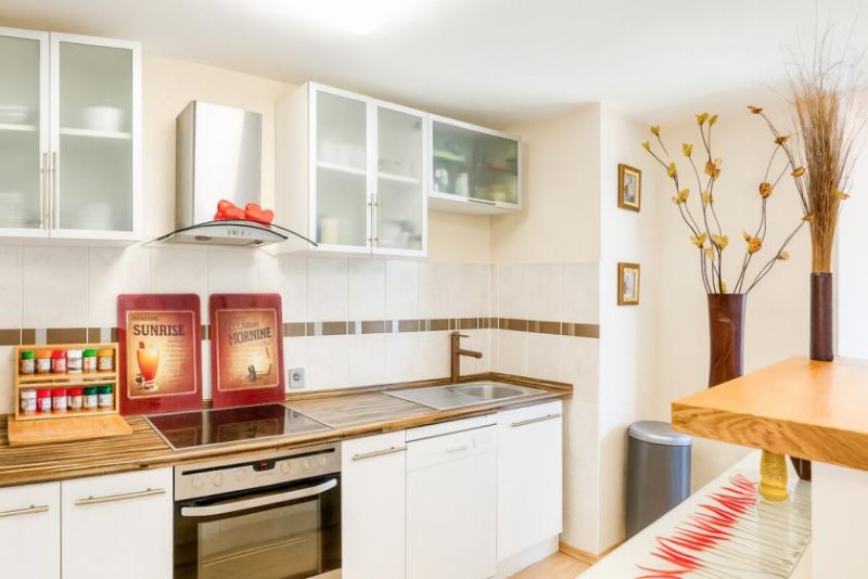 Unterschleißheim Außergewöhnliche Split-Level-Wohnung mit zwei Loggien und vielseitigem Zusatzraum Wohnung kaufen