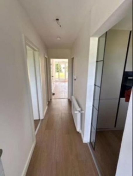 Unterschleißheim Unterschleißheim 3-Zimmer Wohnung mit großer Terrasse und Duplex-Garage >Bieterverfahren> Wohnung kaufen