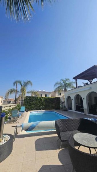 Paphos Tala Elegant Bungalow with Breathtaking Views in Tranquil Tala Haus kaufen