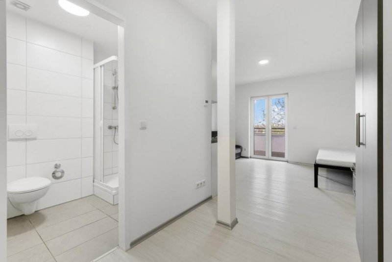 Königsbrunn Möblierte 1 ZKB Wohnung mit Balkon - Ideal für Kapitalanleger ab 6,2% Rendite Wohnung kaufen