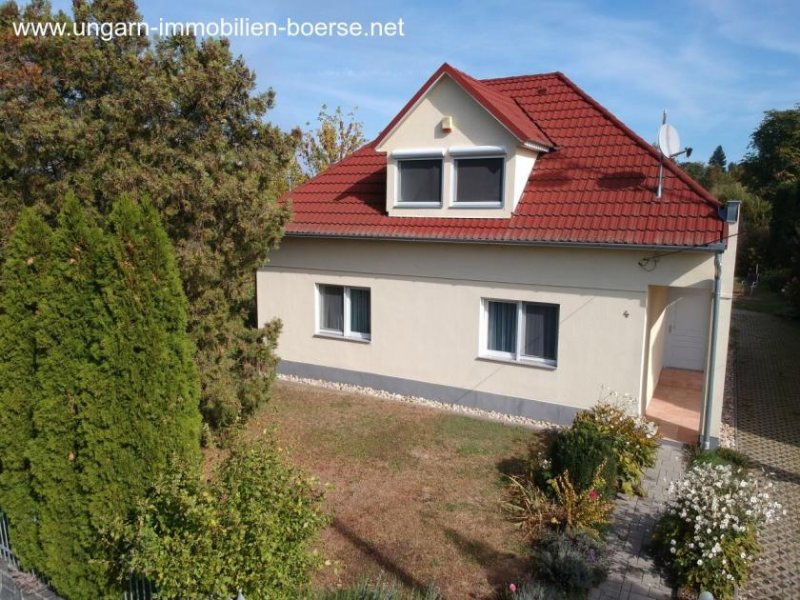 Balatonszemes Ferienhaus in Ungarn am Plattensee-Südseite zu verkaufen Haus kaufen