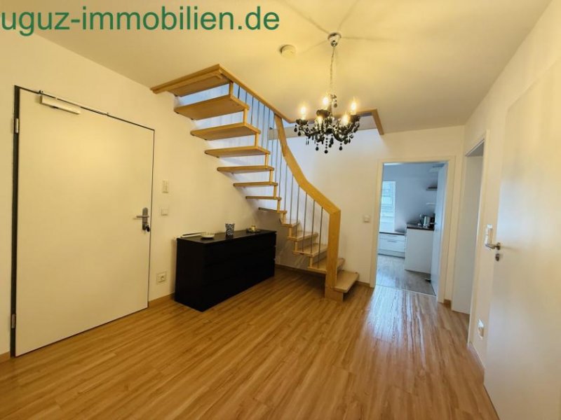 Diedorf (Landkreis Augsburg) Wohntraum über den Dächern von Diedorf: Perfekt geschnittene 3 ZKB Maisonette-Wohnung Wohnung kaufen