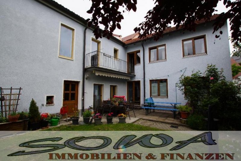 Neuburg an der Donau 2 Doppelhaushälften mit Garten im Herzen von Neuburg - Stadtlage - Zentrum - Ein Objekt von Ihrem Immobilienpartner SOWA und