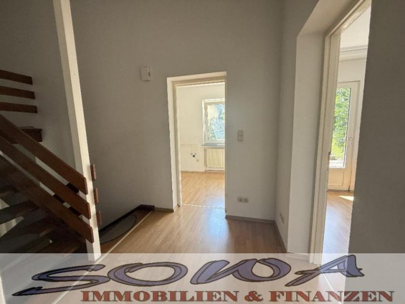 Neuburg an der Donau Bezugsfrei! Schönes Haus mit Garage und Garten in Neuburg - Ein Objekt von Ihrem Immobilienpartner SOWA Immobilien und Finanzen