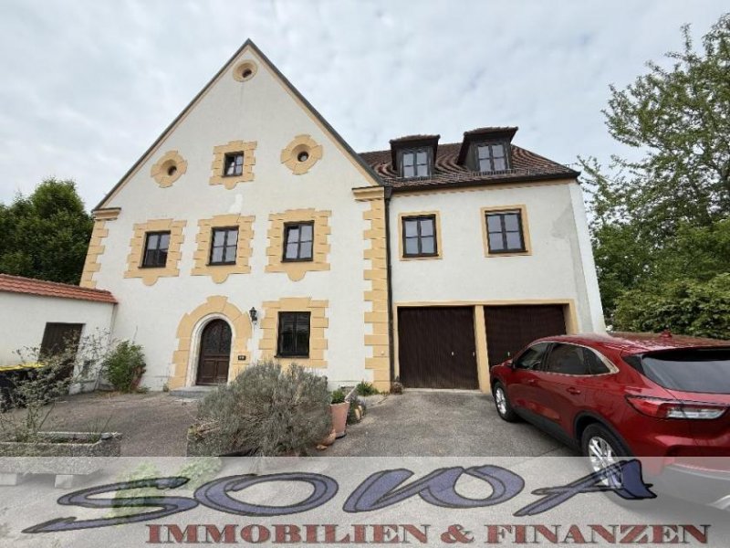 Neuburg an der Donau Ein Haus mit Geschichte - Mehrfamilienhaus mit 5 Wohneinheiten, zwei Garagen und Garten in zentraler Lage in Neuburg - Ein von