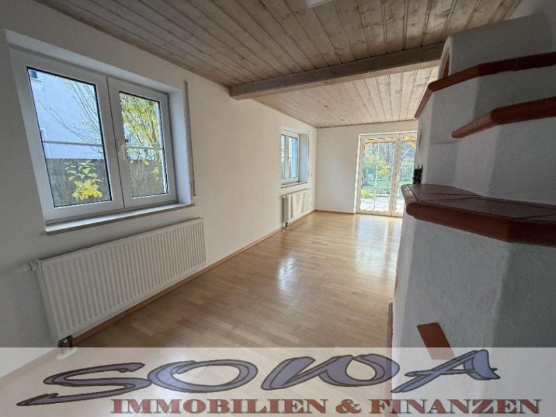 Neuburg an der Donau Einzugsbereit! Zentrumsnahes Einfamilienhaus mit guter Raumaufteilung und einer großen Garage im Englischen Garten in Neuburg -