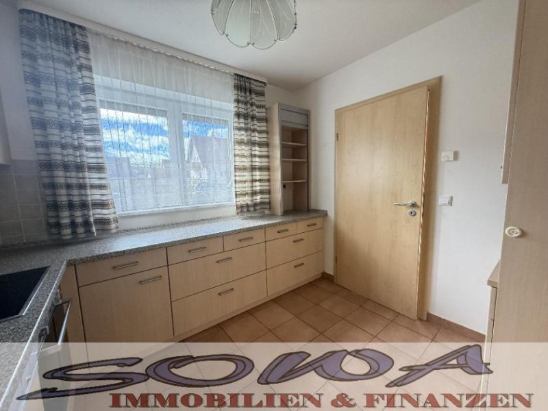 Neuburg an der Donau Einzugsbereites Zweifamilienhaus mit Keller, Doppelgarage und Wärmepumpe - Ein Objekt von SOWA Immobilien und Finanzen Haus