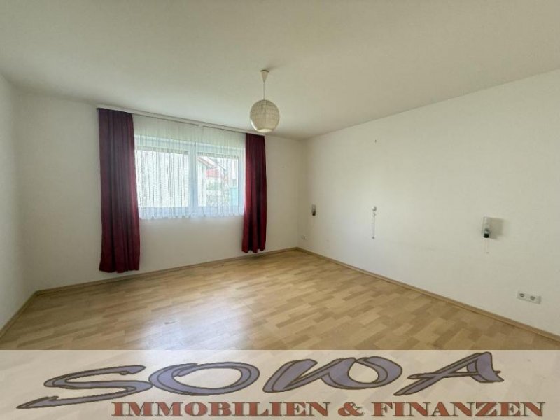 Neuburg an der Donau Gepflegtes, einzugsbereites Haus mit Keller, Doppelgarage und Wärmepumpe - Ein Objekt von SOWA Immobilien und Finanzen Haus