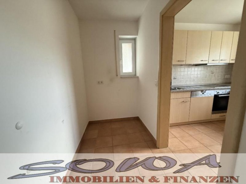 Neuburg an der Donau Gepflegtes, einzugsbereites Haus mit Keller, Doppelgarage und Wärmepumpe - Ein Objekt von SOWA Immobilien und Finanzen Haus