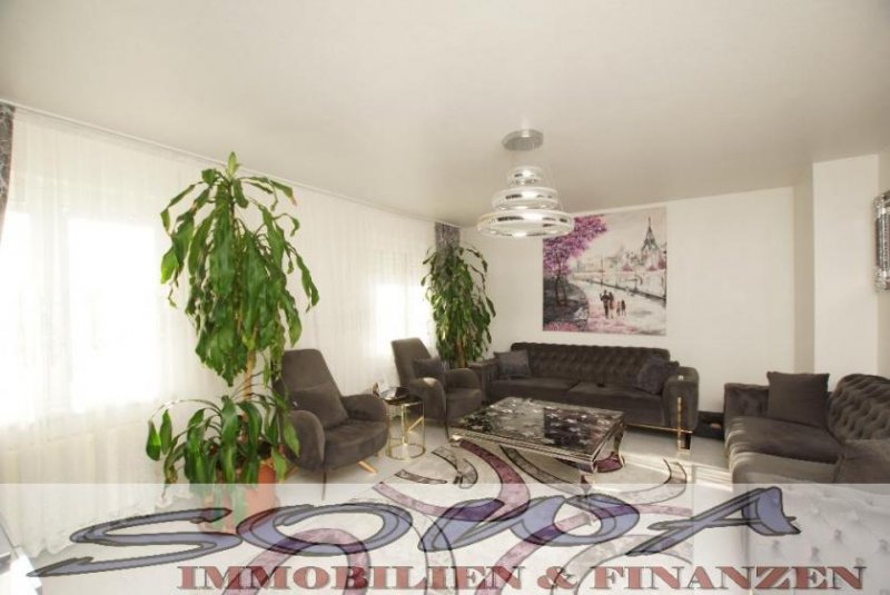 Neuburg an der Donau Großzügige moderne 4 Zimmer Wohnung im Erdgeschoss mit Balkon - Ein Objekt von Ihrem Immobilienpartner SOWA Immobilien und