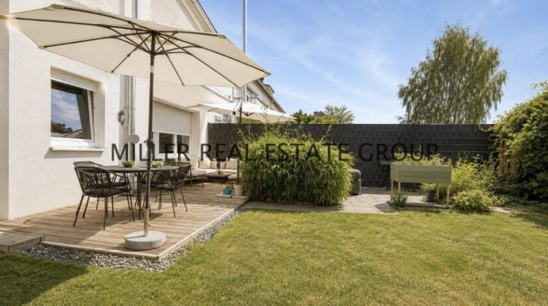 Neuburg an der Donau Modernisiertes Reiheneckhaus in Neuburg an der Donau - großzügiges Familienwohnen mit Garten, zwei Terrassen, Balkon &