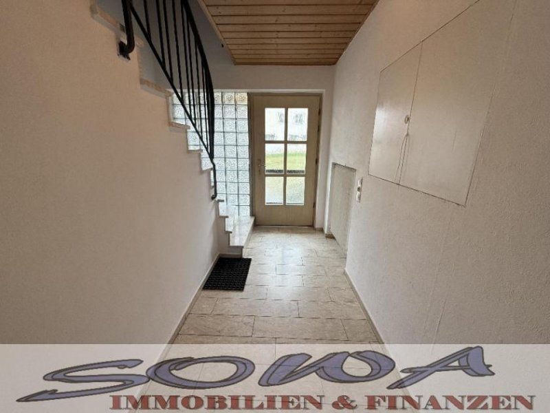 Neuburg an der Donau Unverbauter Ausblick - Großzügiges Einfamilienhaus mit großem Grundstück in einer beliebten Lage in Neuburg - Ein Objekt von