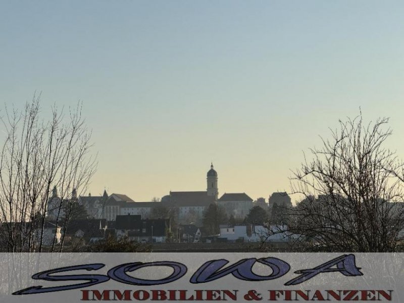 Neuburg an der Donau Unverbauter Ausblick - Großzügiges Einfamilienhaus mit großem Grundstück in einer beliebten Lage in Neuburg - Ein Objekt von