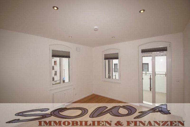 Neuburg an der Donau Zentrumsnahe großzügige, gut geschnittene 3 Zimmer Wohnung mit 2 Balkonen und Aufzug im Haus in einer guten Lage in Neuburg -